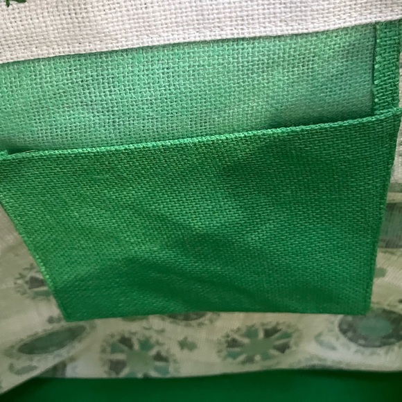 Masters Tote with Yellow and Green Design - Picture 8 of 11